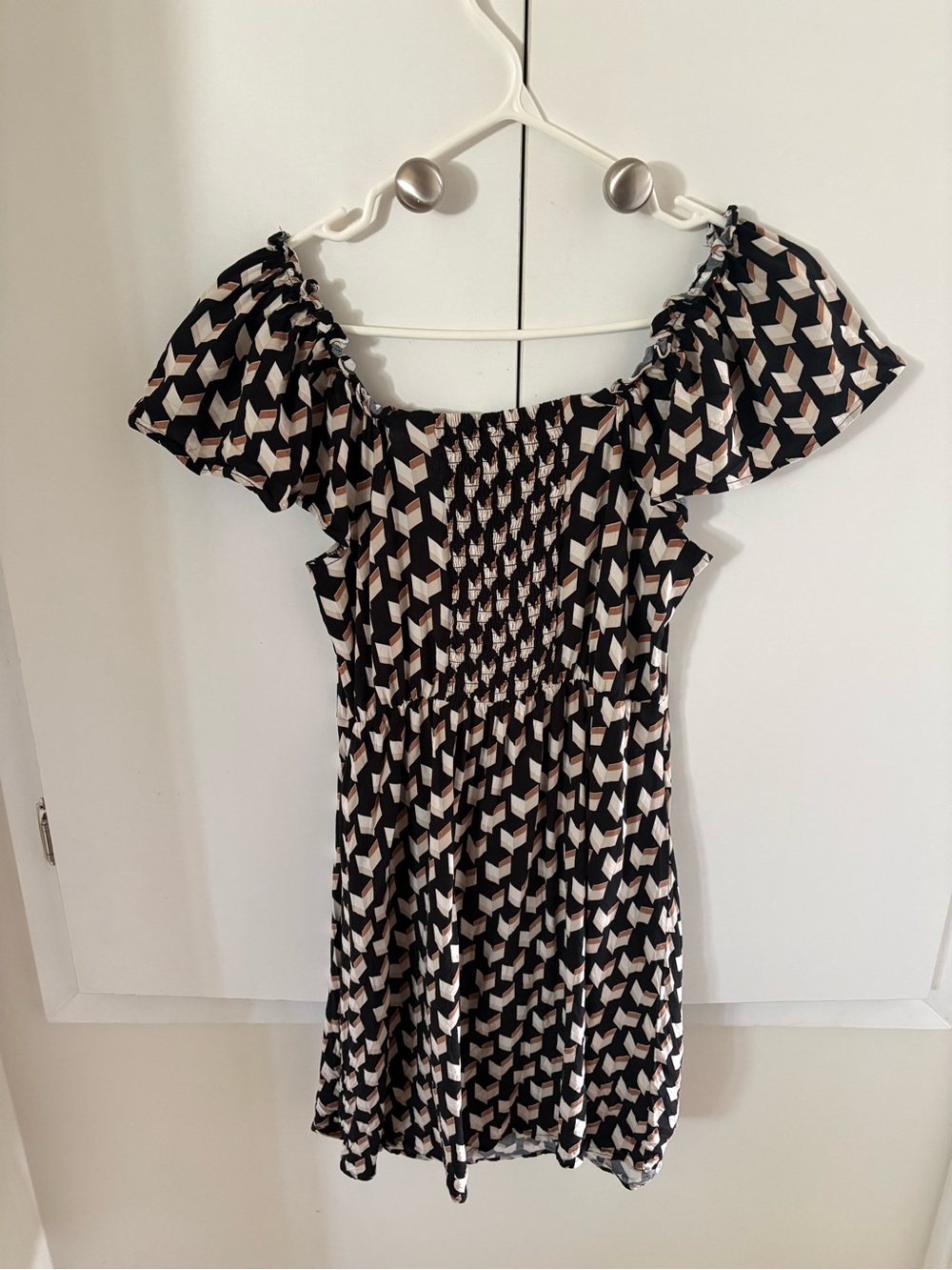 Vera Moda patterned Ruffle Sleeve Cami Dress - Picture 5 of 5